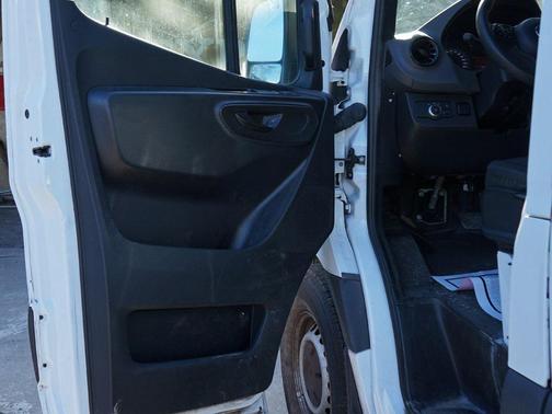 2022 Mercedes-Benz Sprinter 2500 High Roof