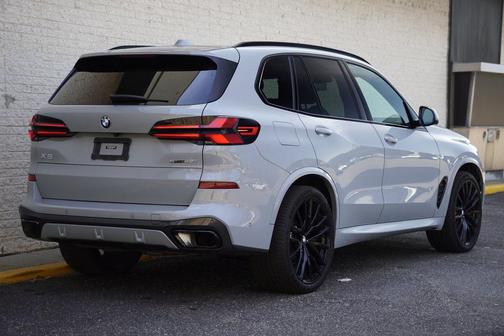 2024 BMW X5 sDrive40i