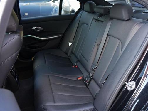 2021 BMW 330 330i