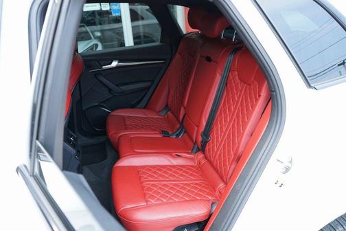 2022 Audi SQ5 3.0T Premium Plus