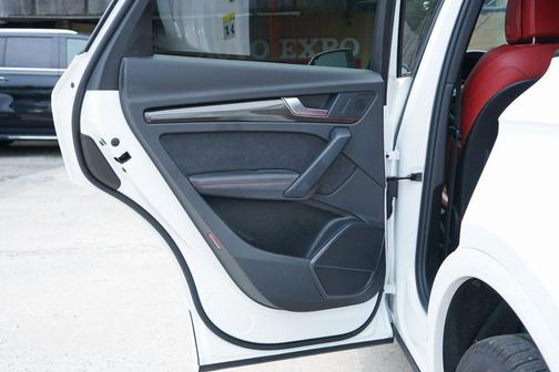 2022 Audi SQ5 3.0T Premium Plus