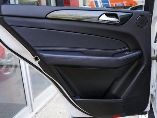 2019 Mercedes-Benz GLE 400 Base 4MATIC