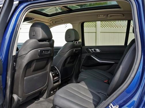 2020 BMW X7 xDrive40i