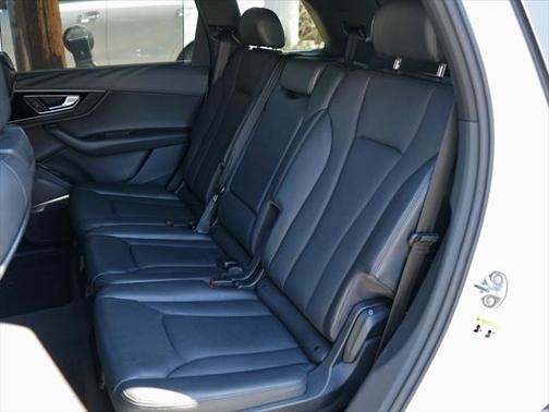 2019 Audi Q7 55 Premium Plus
