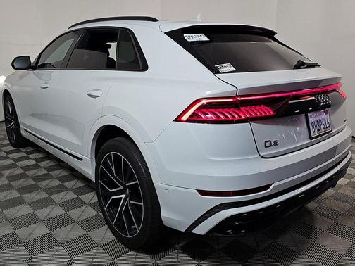 2019 Audi Q8 3.0T Premium Plus