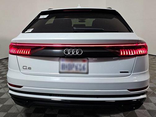 2019 Audi Q8 3.0T Premium Plus