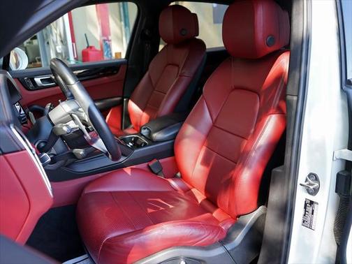2020 Porsche Cayenne AWD