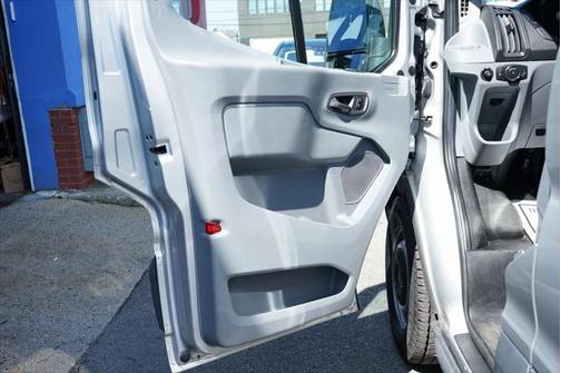 2018 Ford Transit-350 XL