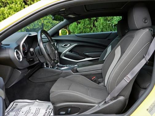 2017 Chevrolet Camaro 1LT