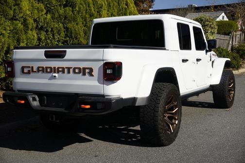 2021 Jeep Gladiator Mojave 4X4