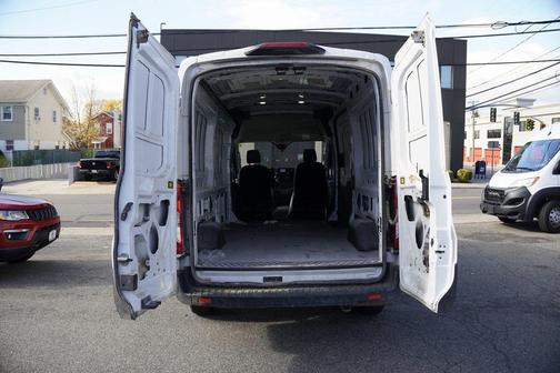 2023 Ford Transit-250 Base