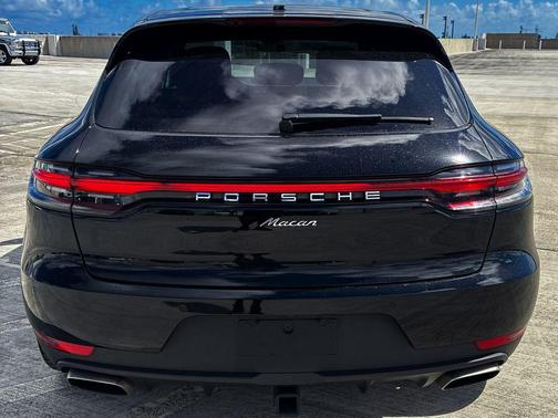 2019 Porsche Macan Base