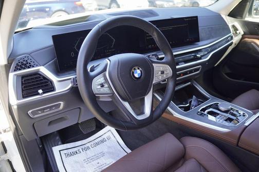 2024 BMW X7 xDrive40i