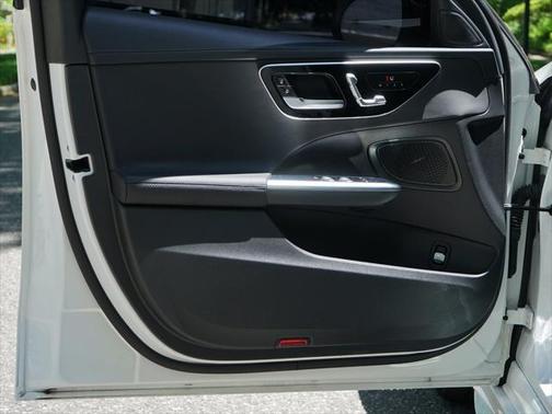 2023 Mercedes-Benz C-Class 4MATIC Sedan