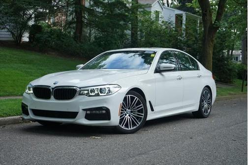 2017 BMW 530 530i