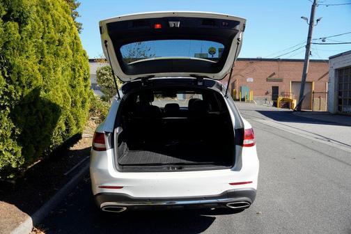 2019 Mercedes-Benz GLC 300 Base