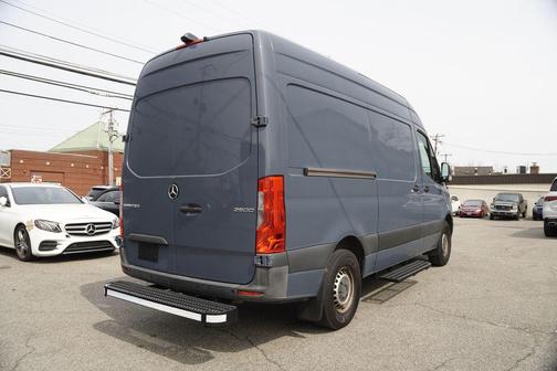 2019 Mercedes-Benz Sprinter 2500 Standard Roof