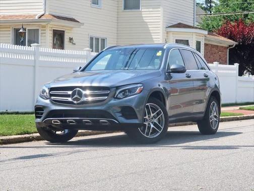 Selenite Grey Metallic 2018 Mercedes-Benz GLC 300 4MATIC