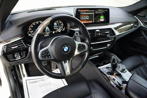 2022 BMW M550 i Xdrive