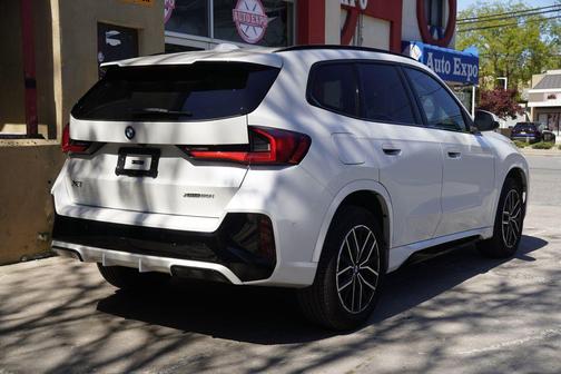 White Metallic 2025 BMW X1 xDrive28i