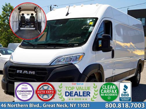 Bright White Clearcoat 2025 RAM ProMaster 2500 Tradesman