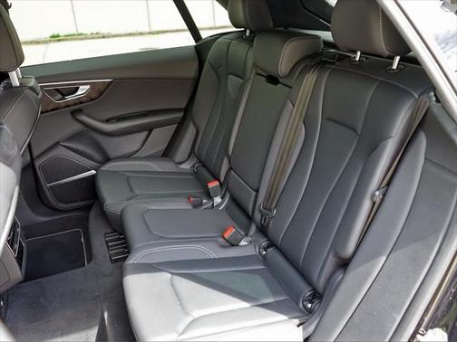 2021 Audi Q8 55 Premium Plus