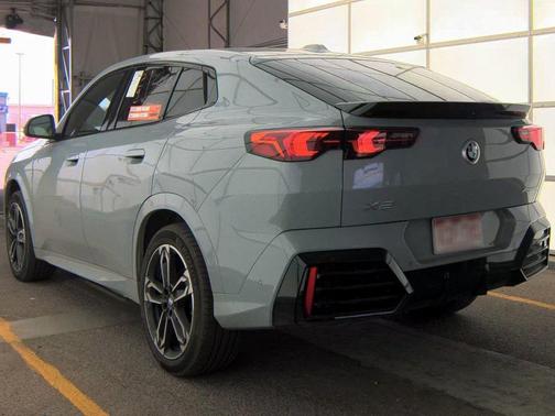 2025 BMW X2 xDrive28i