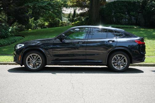 2021 BMW X4 xDrive30i