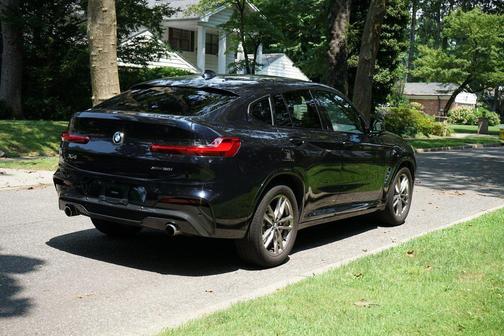 2021 BMW X4 xDrive30i