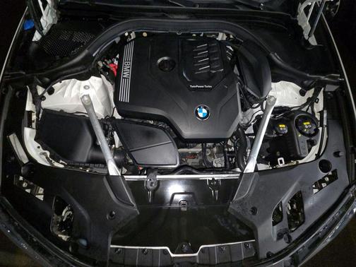 Alpine White 2021 BMW 530 530i
