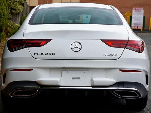 2021 Mercedes-Benz CLA 250 4MATIC