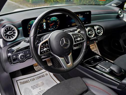 2021 Mercedes-Benz CLA 250 4MATIC