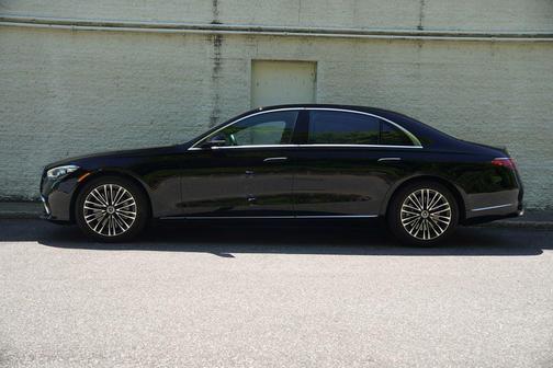 Black 2023 Mercedes-Benz S-Class 4MATIC