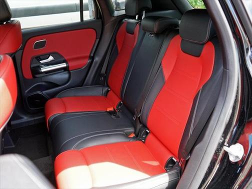 2021 Mercedes-Benz GLA 250 Base 4MATIC