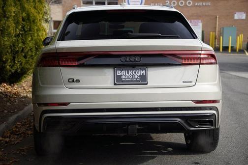 2021 Audi Q8 55 Premium Plus