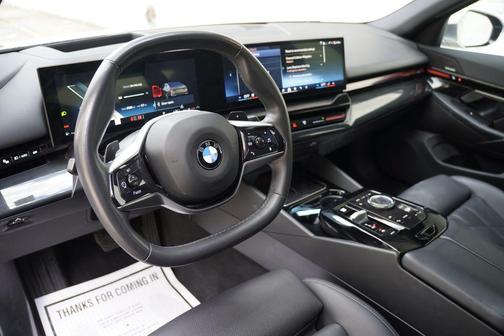 Gray Metallic 2024 BMW 530 xDrive