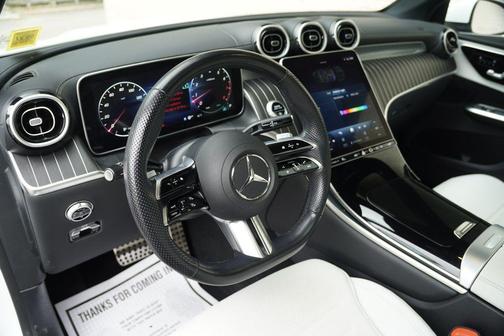 White 2023 Mercedes-Benz GLC 300 4MATIC