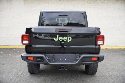 2021 Jeep Gladiator Willys 4x4