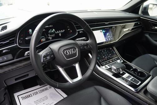 2023 Audi Q8 55 Premium Plus