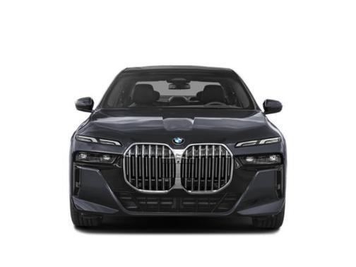 2023 BMW 740 i