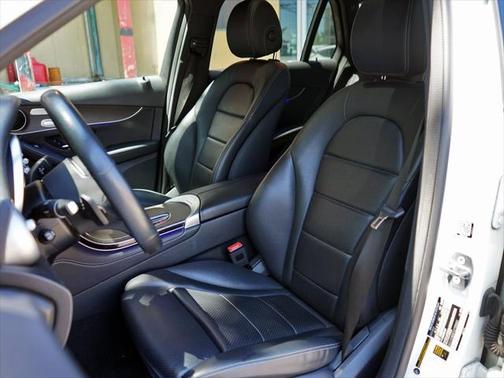 2020 Mercedes-Benz GLC 300 4MATIC
