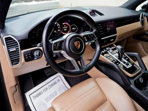 2019 Porsche Cayenne Cayenne