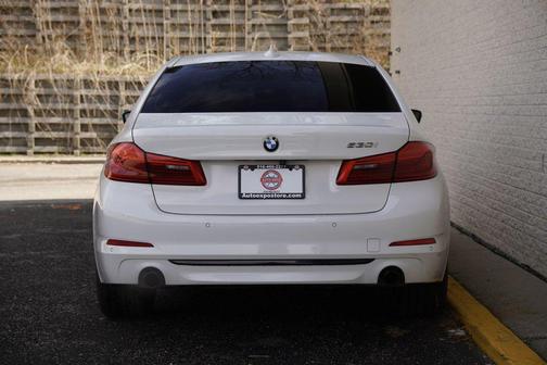 Alpine White 2020 BMW 530 530i