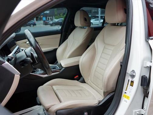 2020 BMW 330 330i