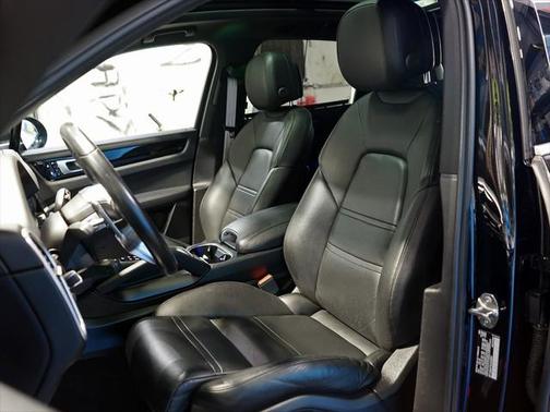 2020 Porsche Cayenne S