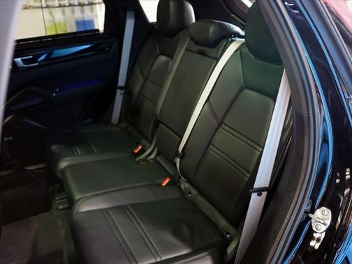 2020 Porsche Cayenne S