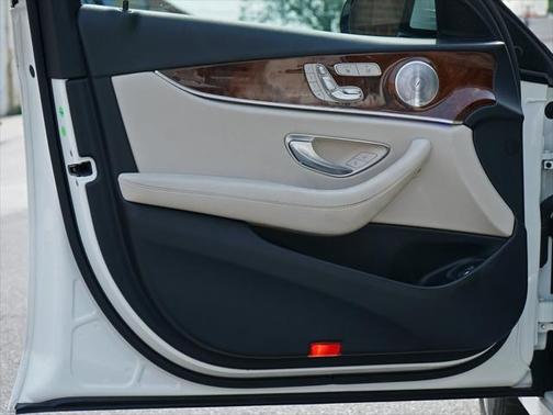 2018 Mercedes-Benz E-Class E 300