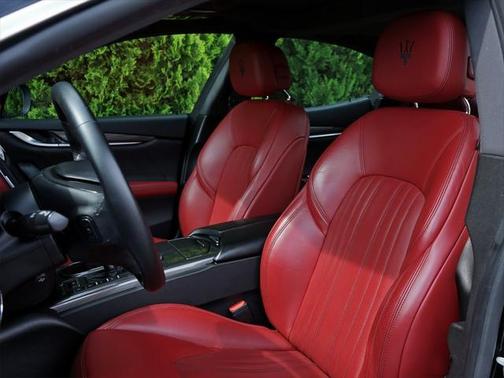 2019 Maserati Ghibli S Q4