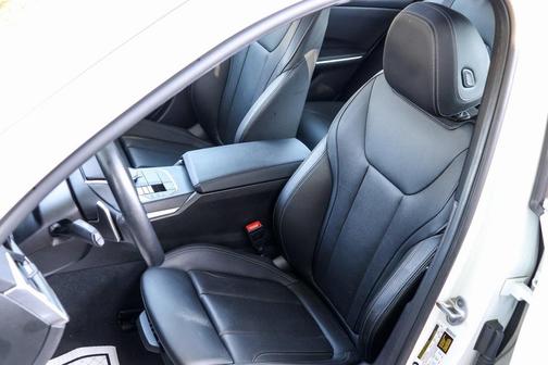2024 BMW 330 i xDrive
