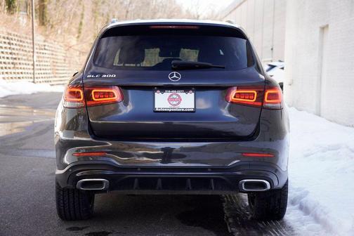 2022 Mercedes-Benz GLC 300 Base